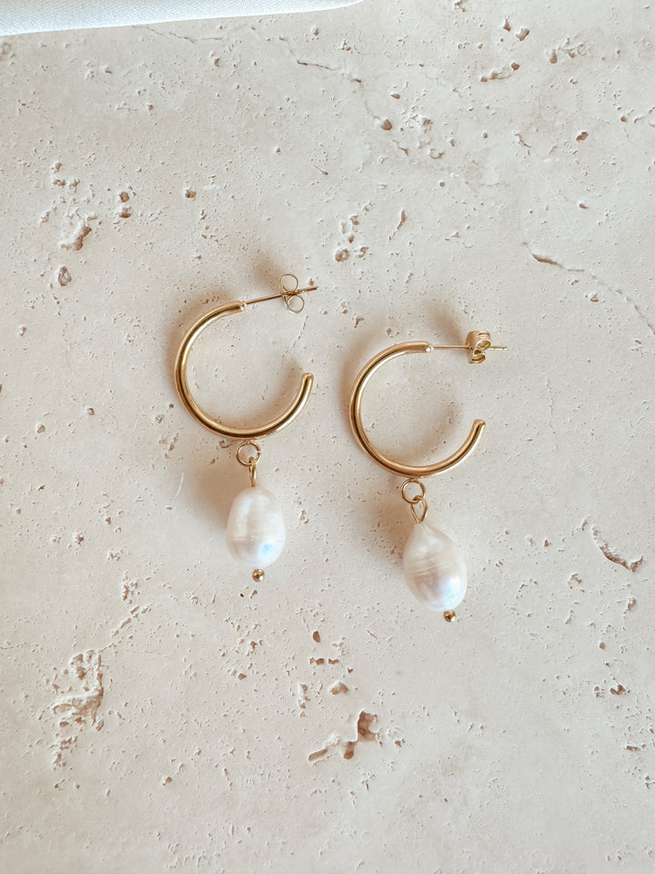 Aline Pearl Earrings