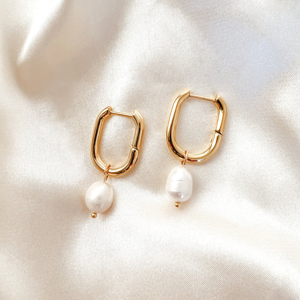 Ella Pearl Pendant Hoop Earrings